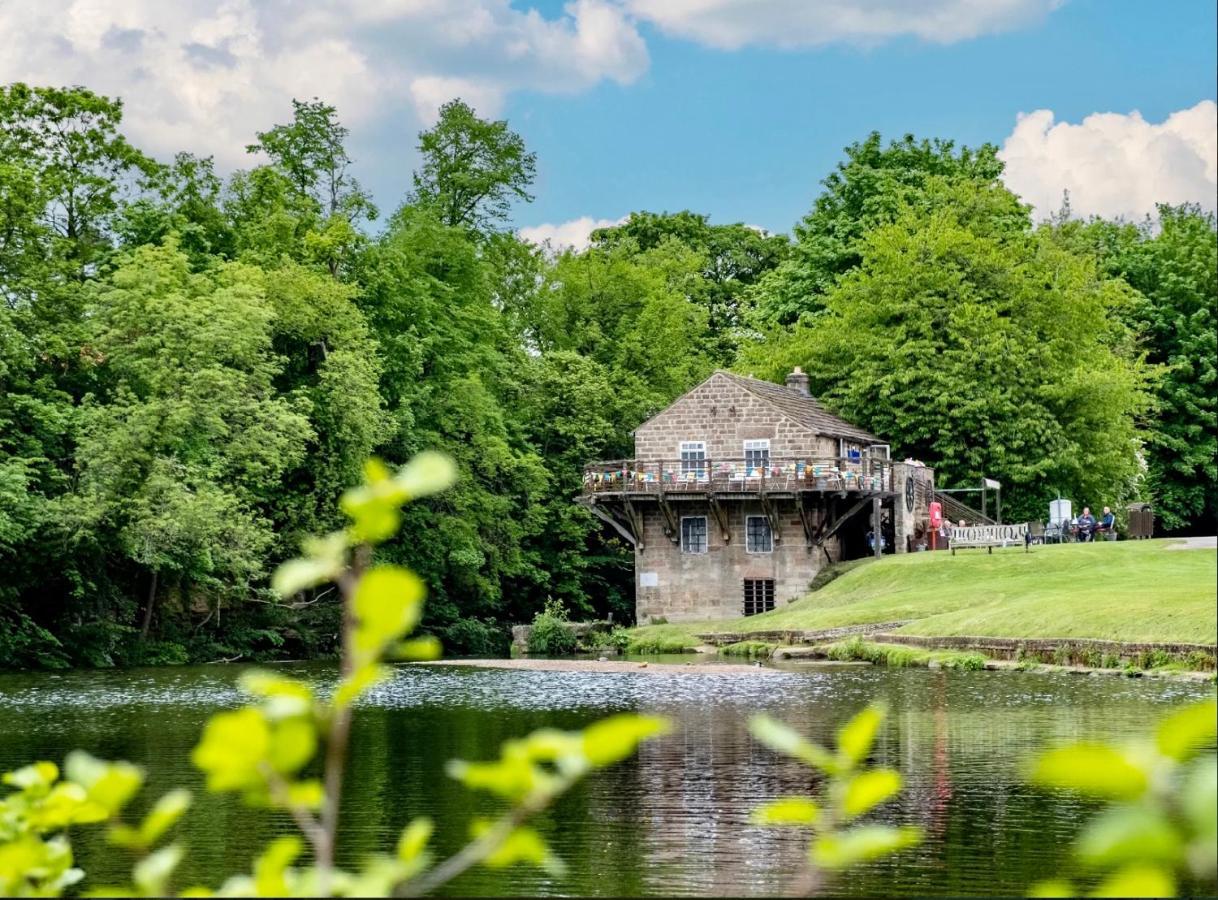 Appleblossom Lodge, Lido Leisure Park, ナレスボロ エクステリア 写真