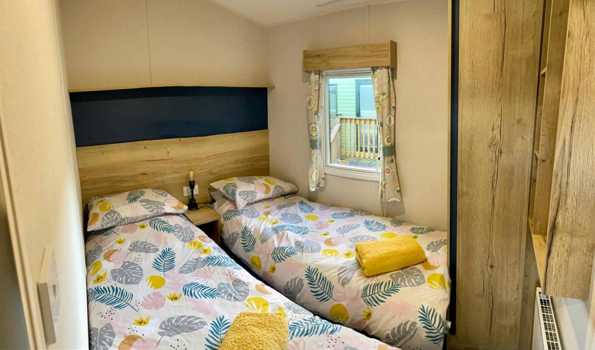 Appleblossom Lodge, Lido Leisure Park, ナレスボロ エクステリア 写真